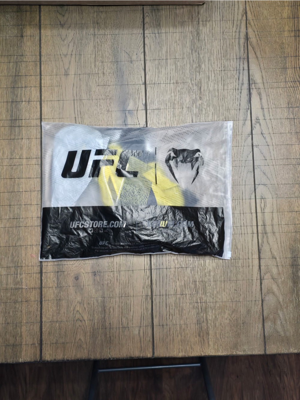 UFC Women's Venom Yellow and Black Athletic Training Skort NWT Large - Picture 8 of 10